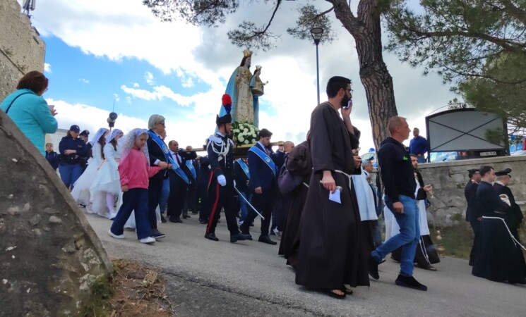 Celebrazione Madonna del Monte e infiorata, Niro: "Un giorno speciale per i campobassani"